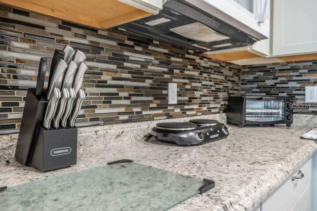 Image 2 of 38 For 3120 Peel Avenue