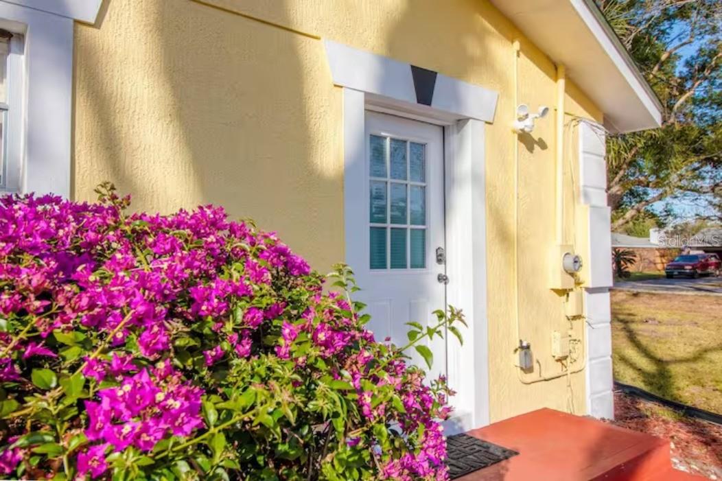 Image 21 of 38 For 3120 Peel Avenue