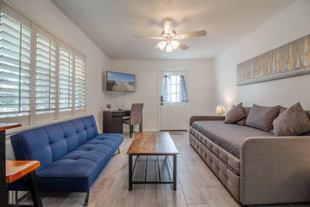 Image 26 of 38 For 3120 Peel Avenue