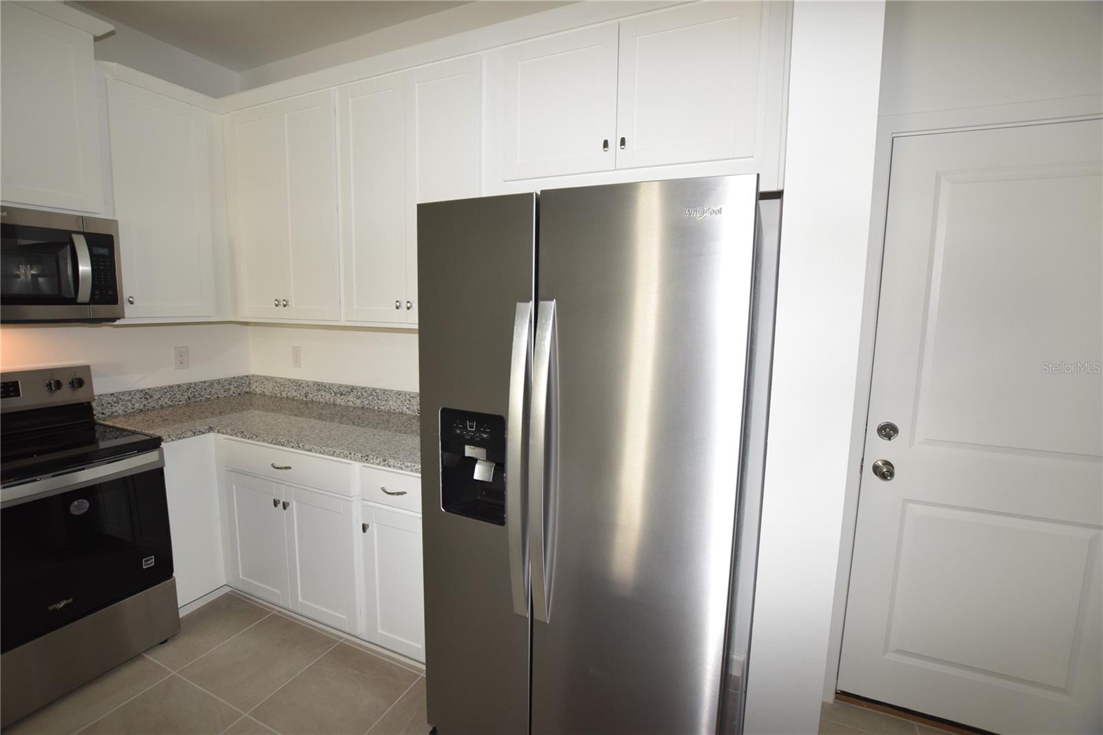 Image 12 of 39 For 3232 Gardenia Reserve Street