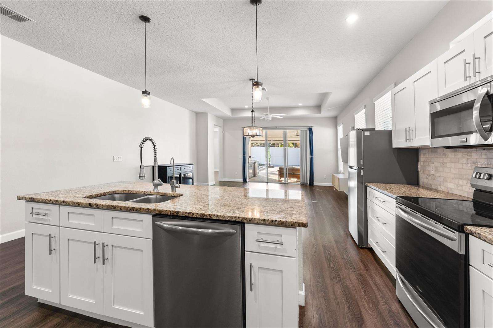 Image 11 of 52 For 4728 Goddard Avenue