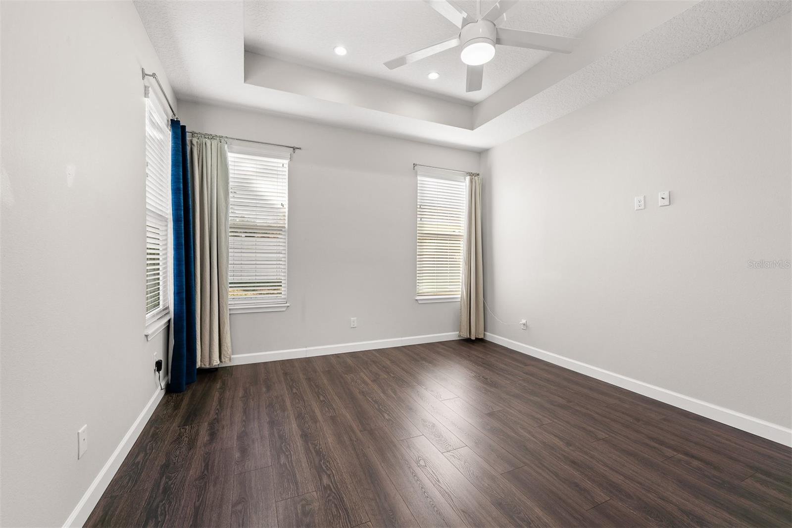 Image 19 of 52 For 4728 Goddard Avenue