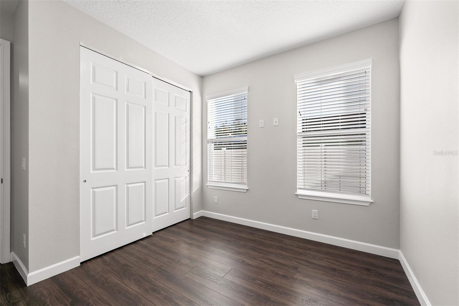 Image 27 of 52 For 4728 Goddard Avenue