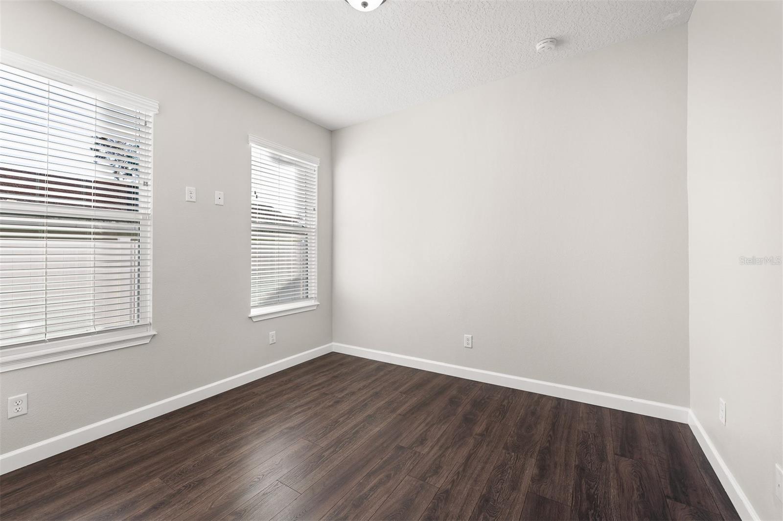 Image 34 of 52 For 4728 Goddard Avenue