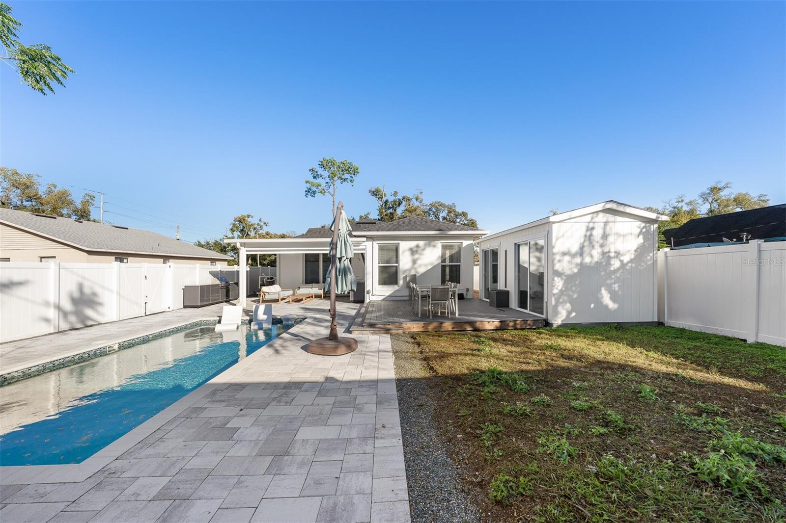 Image 39 of 52 For 4728 Goddard Avenue