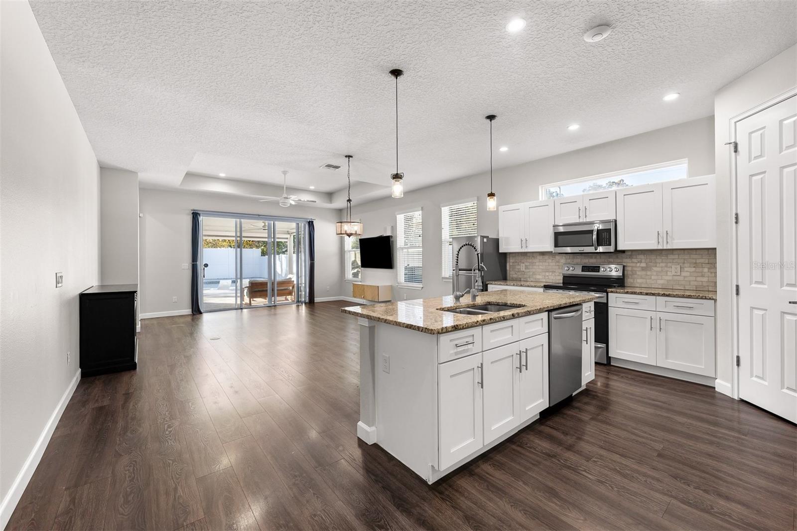 Image 8 of 52 For 4728 Goddard Avenue