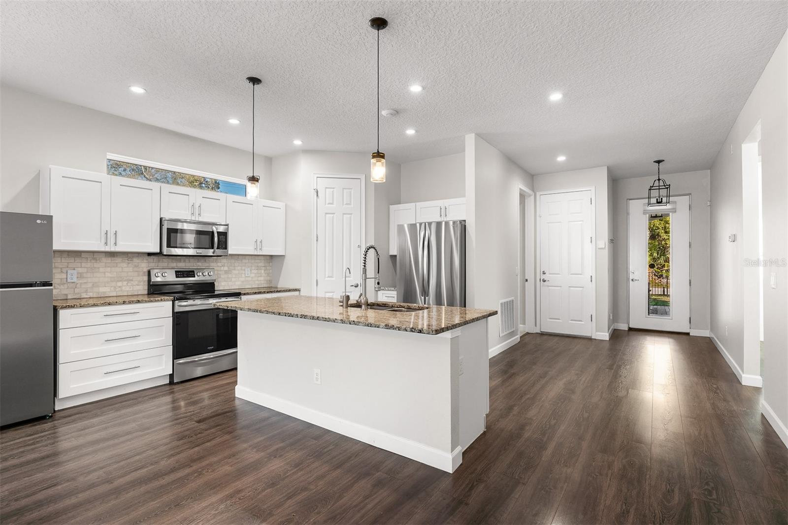 Image 9 of 52 For 4728 Goddard Avenue