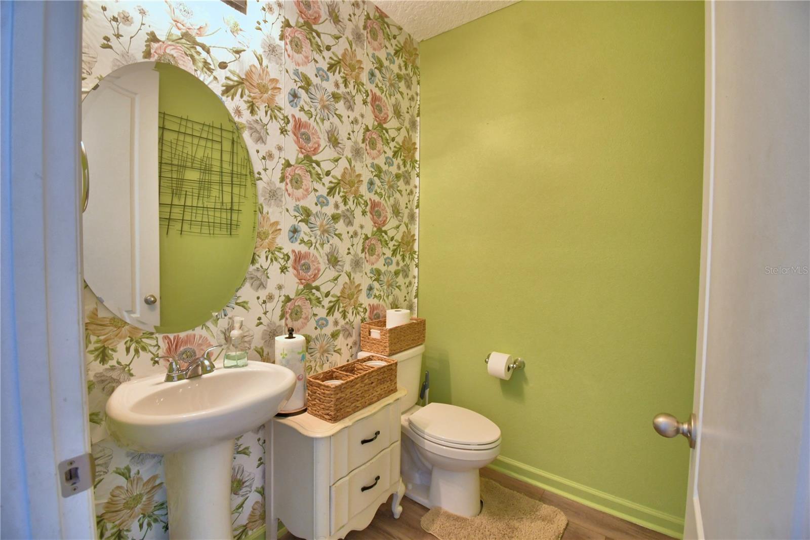 Image 10 of 61 For 1737 Hill Top Drive