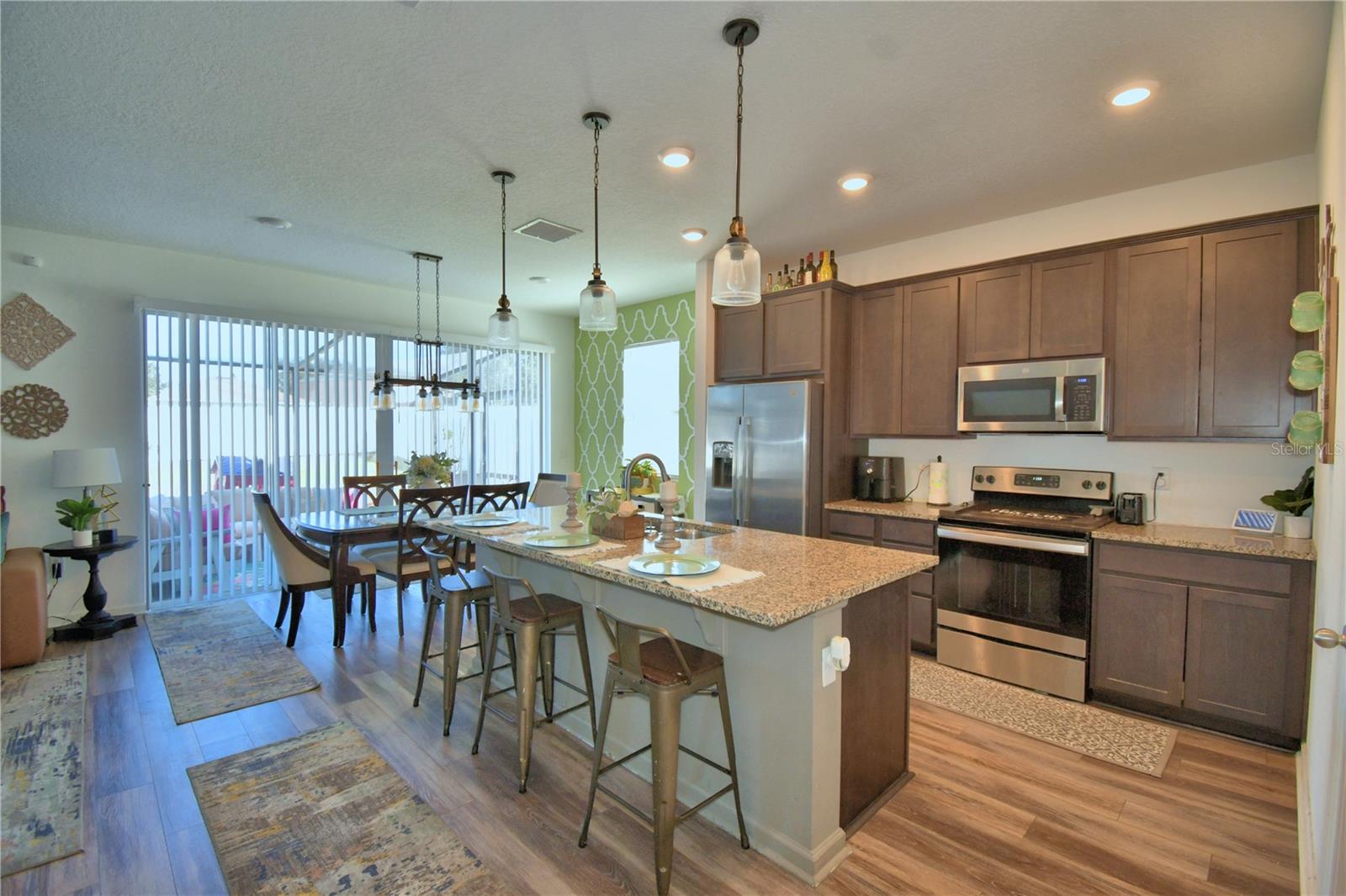 Image 15 of 61 For 1737 Hill Top Drive