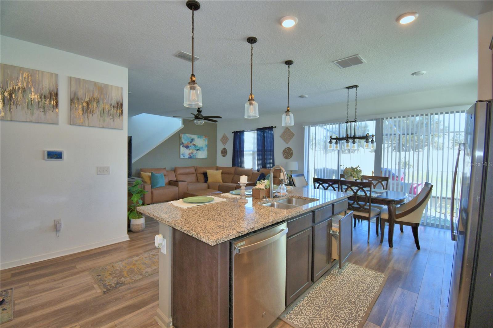 Image 16 of 61 For 1737 Hill Top Drive