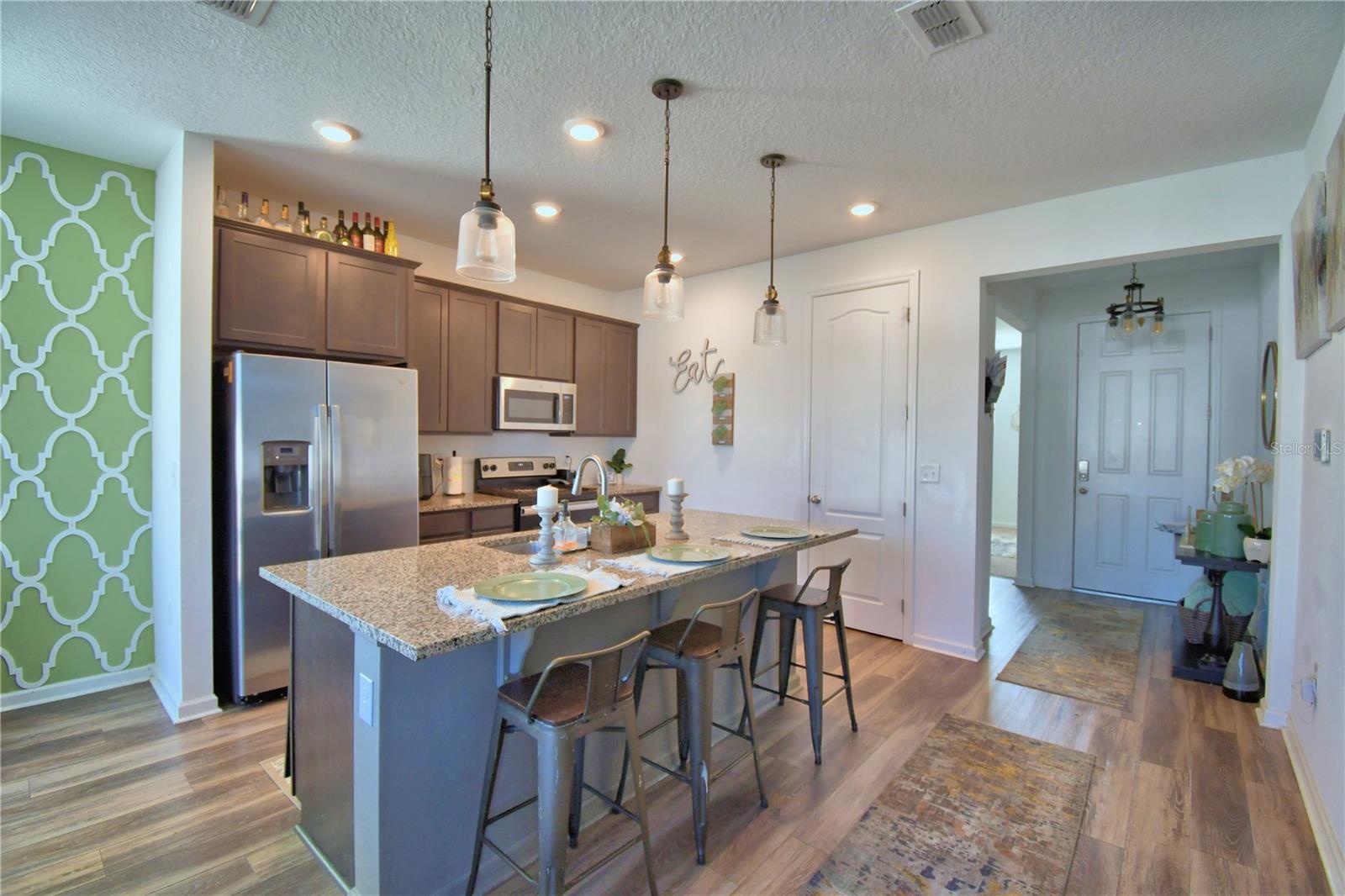 Image 19 of 61 For 1737 Hill Top Drive