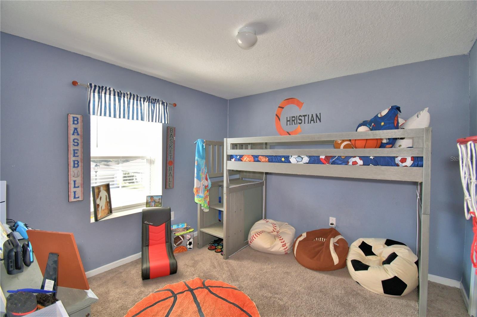 Image 36 of 61 For 1737 Hill Top Drive