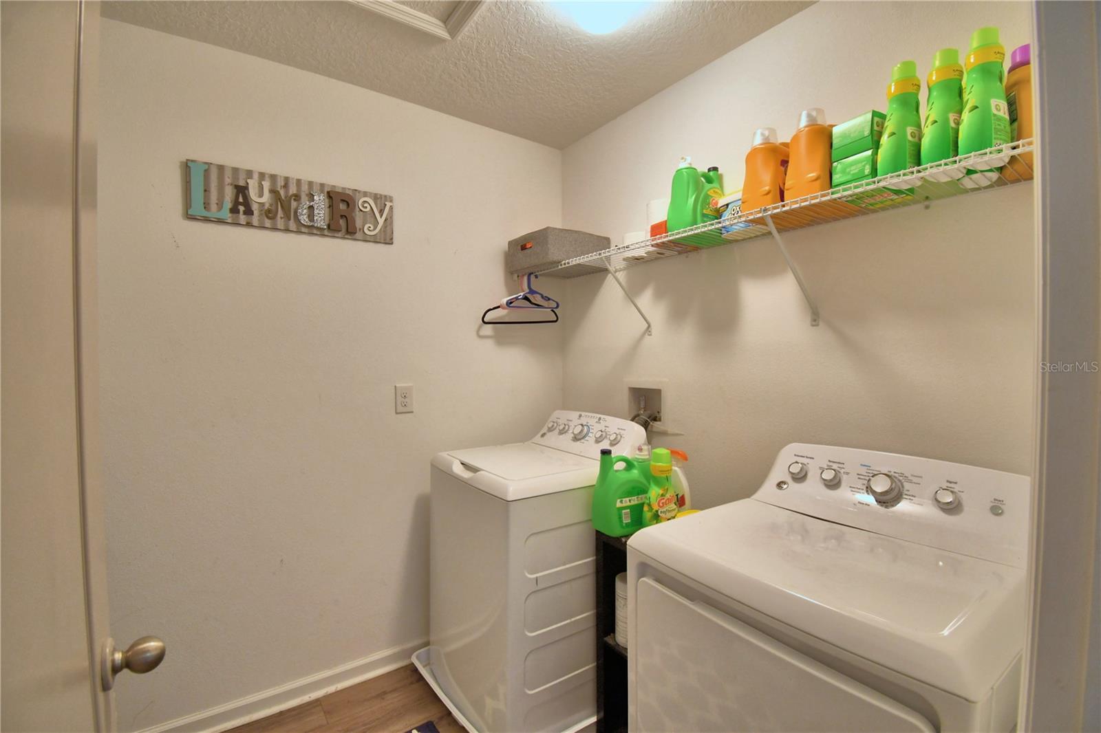 Image 46 of 61 For 1737 Hill Top Drive