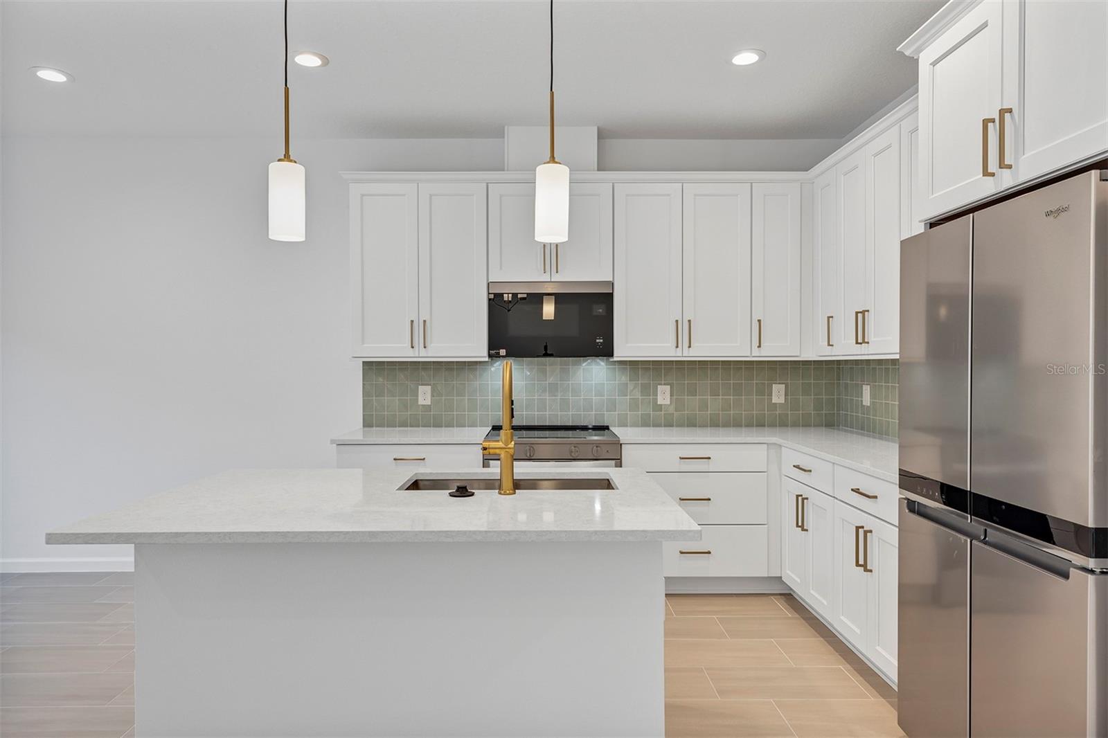 Image 16 of 63 For 1851 Pinecliff Drive