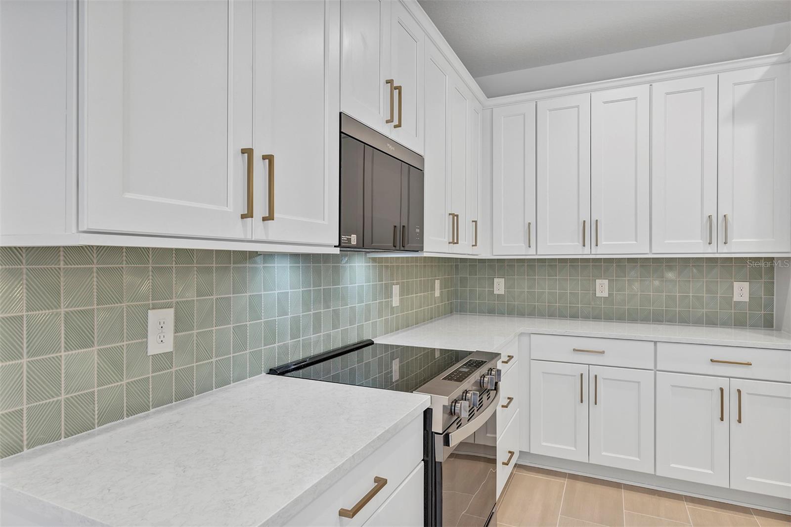 Image 19 of 63 For 1851 Pinecliff Drive