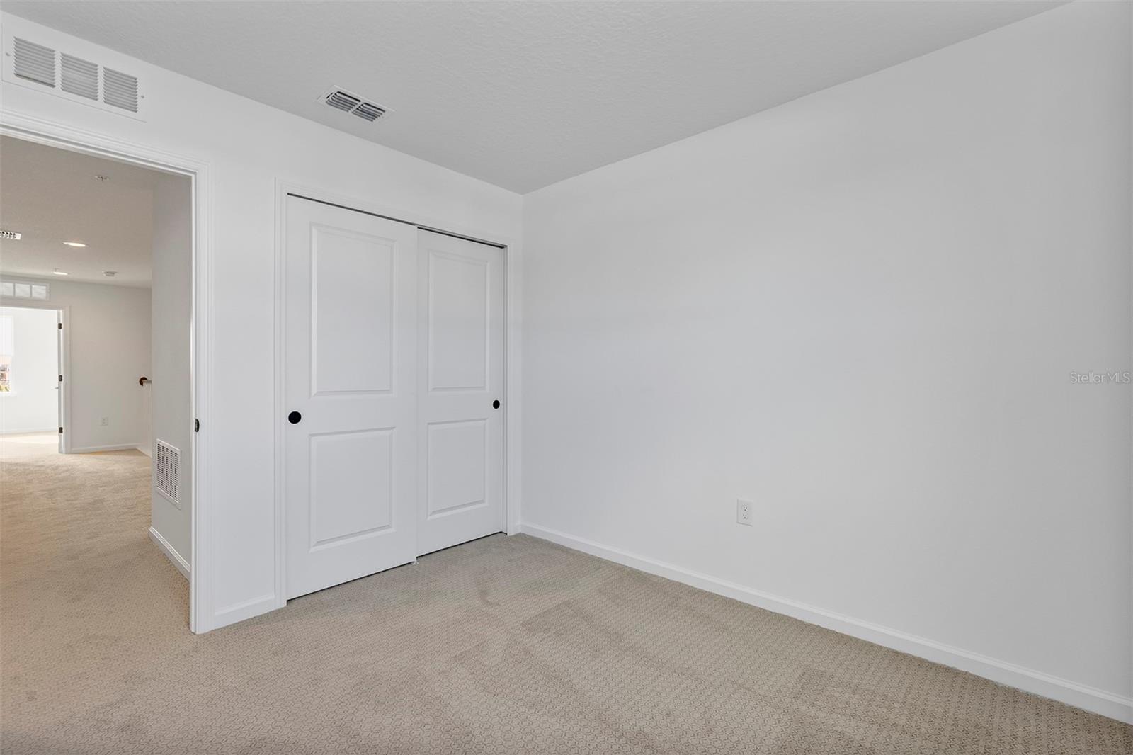 Image 34 of 63 For 1851 Pinecliff Drive