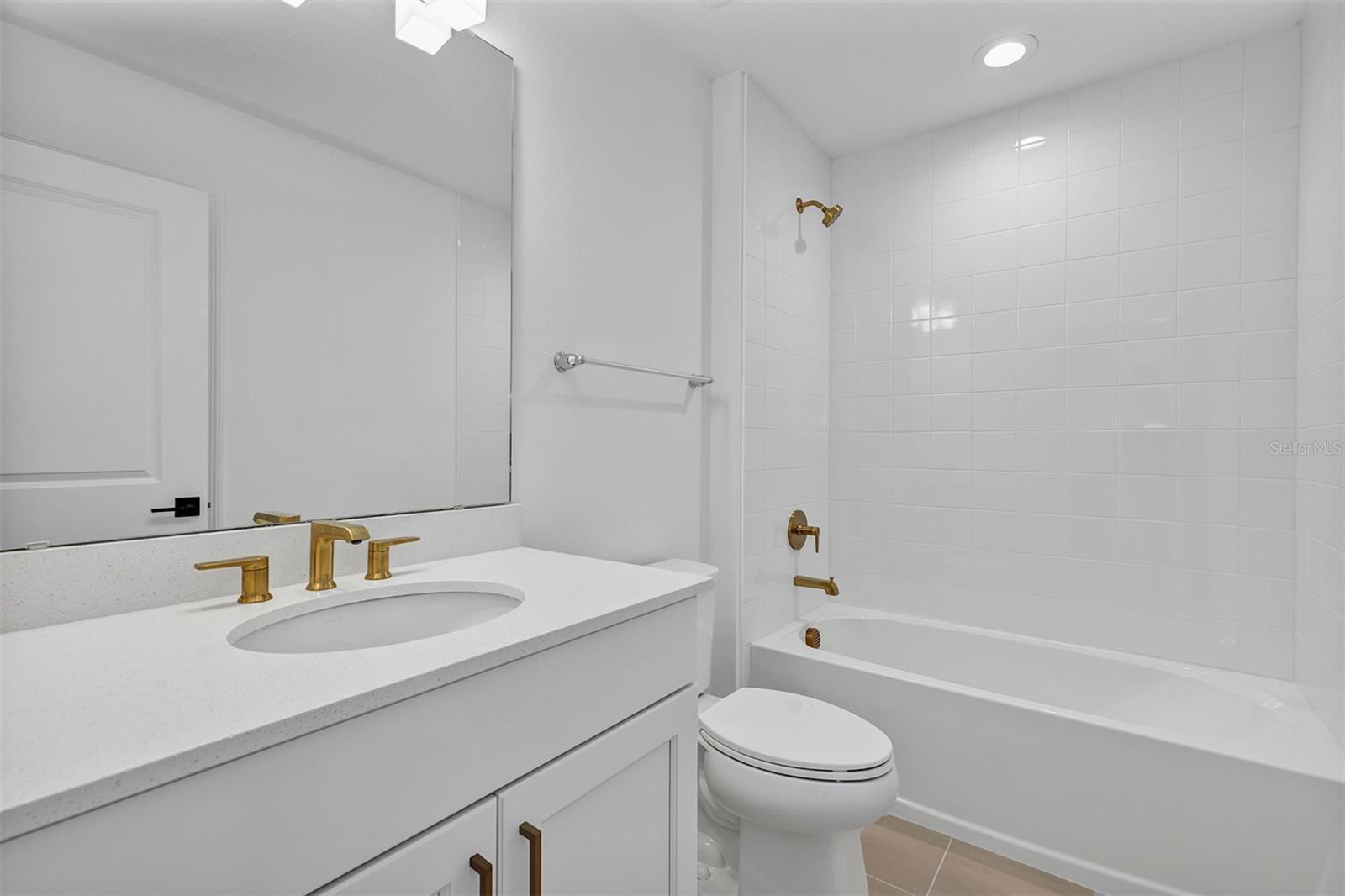 Image 39 of 63 For 1851 Pinecliff Drive