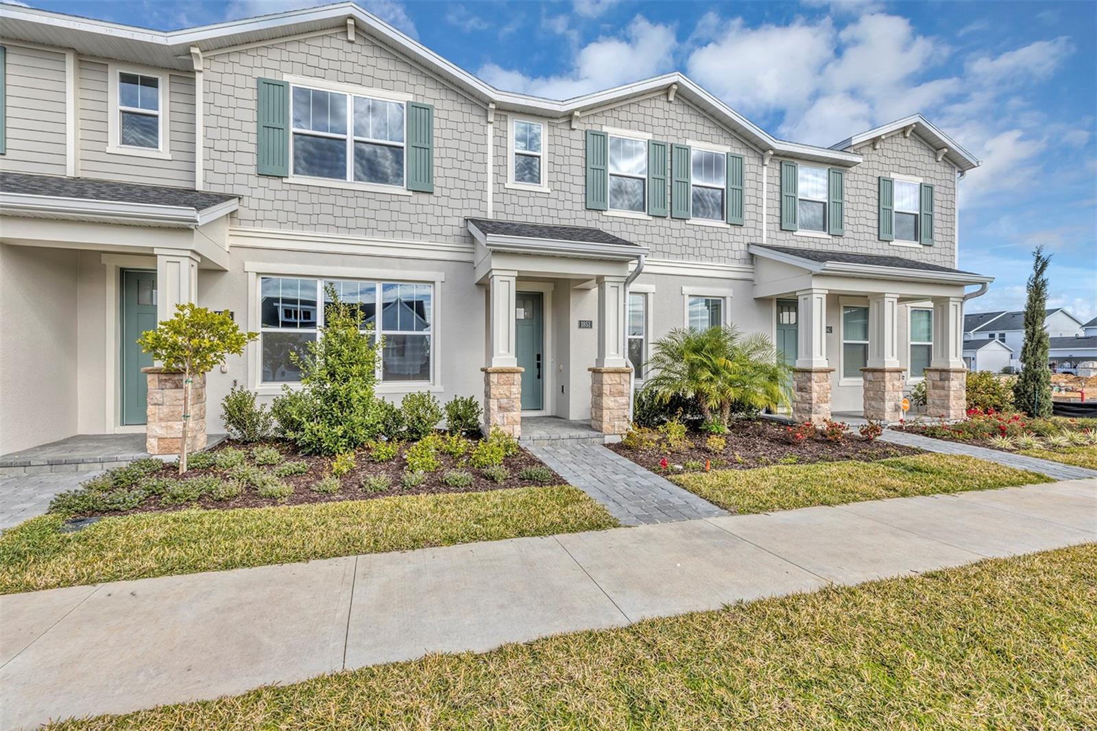 Image 4 of 63 For 1851 Pinecliff Drive