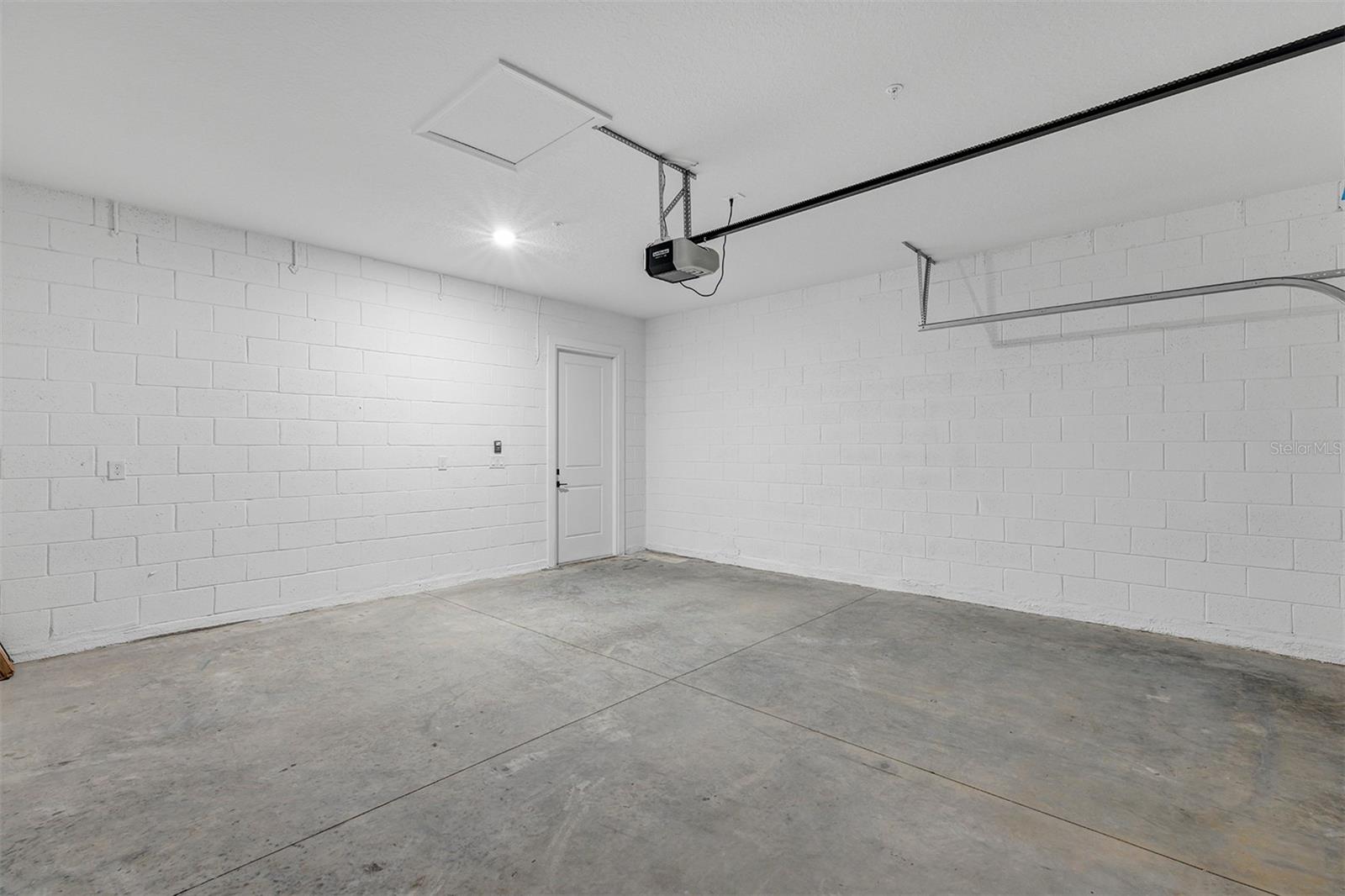 Image 47 of 63 For 1851 Pinecliff Drive