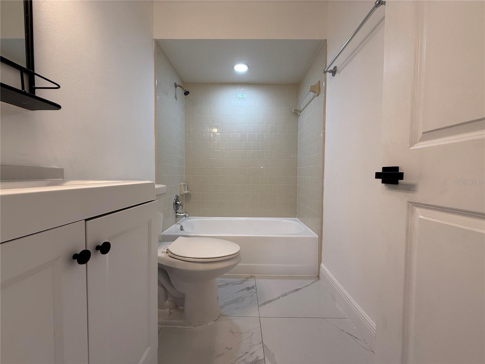 Image 8 of 15 For 4999 Dover Cir