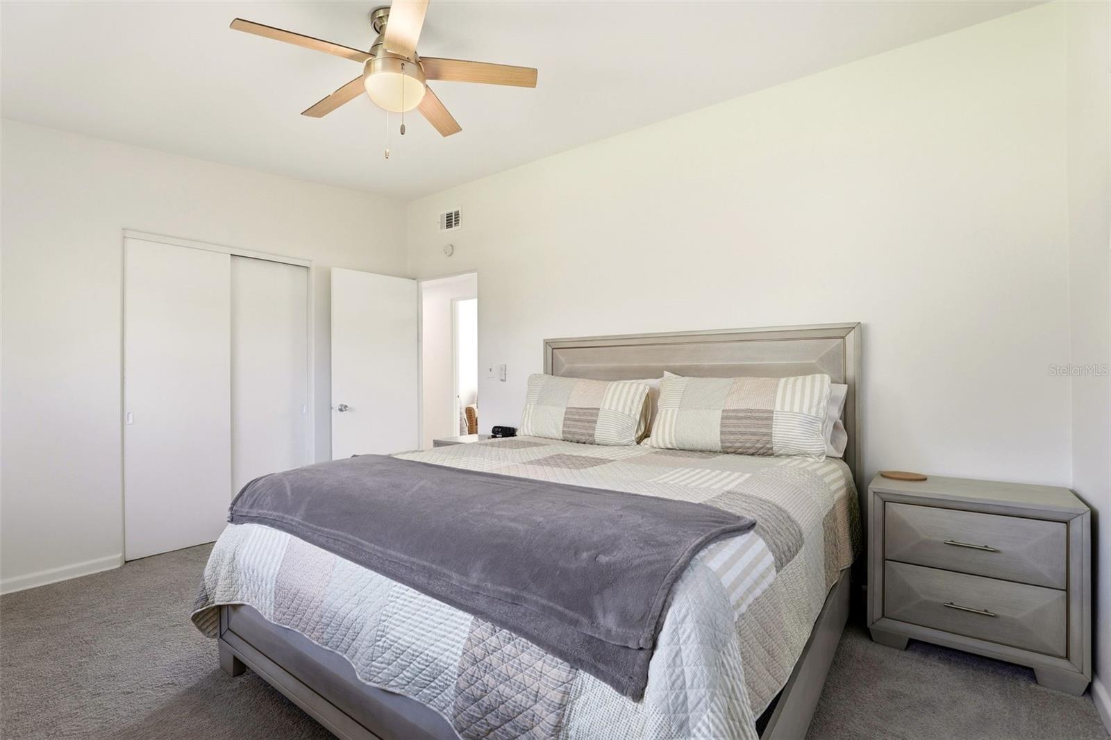 Image 16 of 31 For 2705 Gulfstream Road