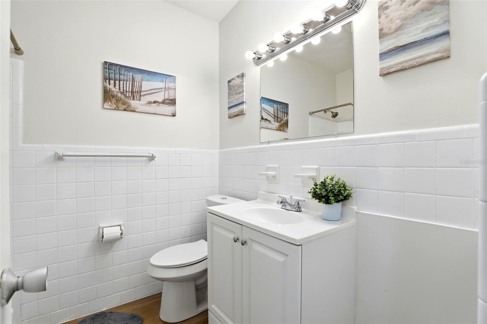 Image 19 of 31 For 2705 Gulfstream Road