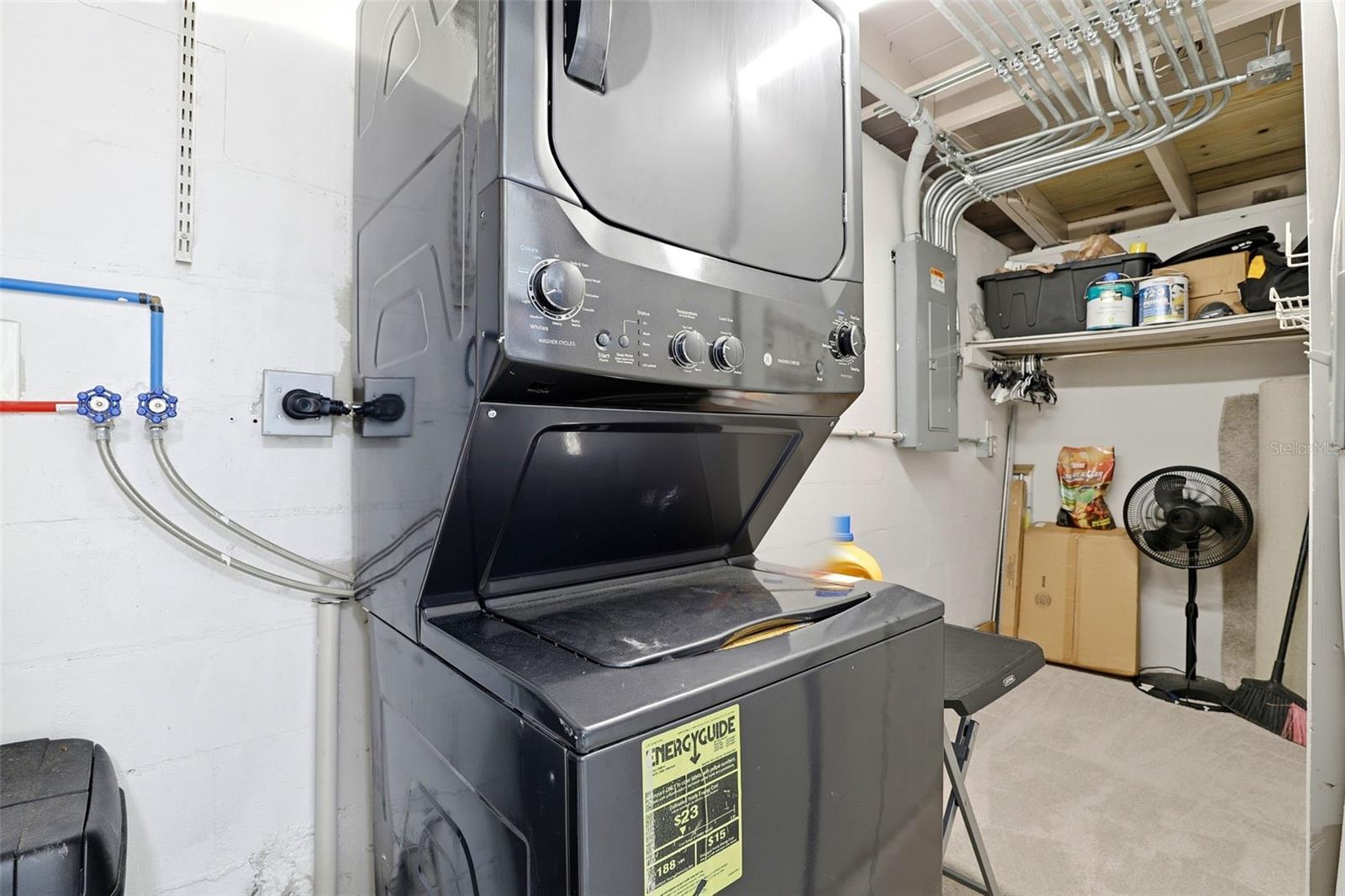 Image 23 of 31 For 2705 Gulfstream Road