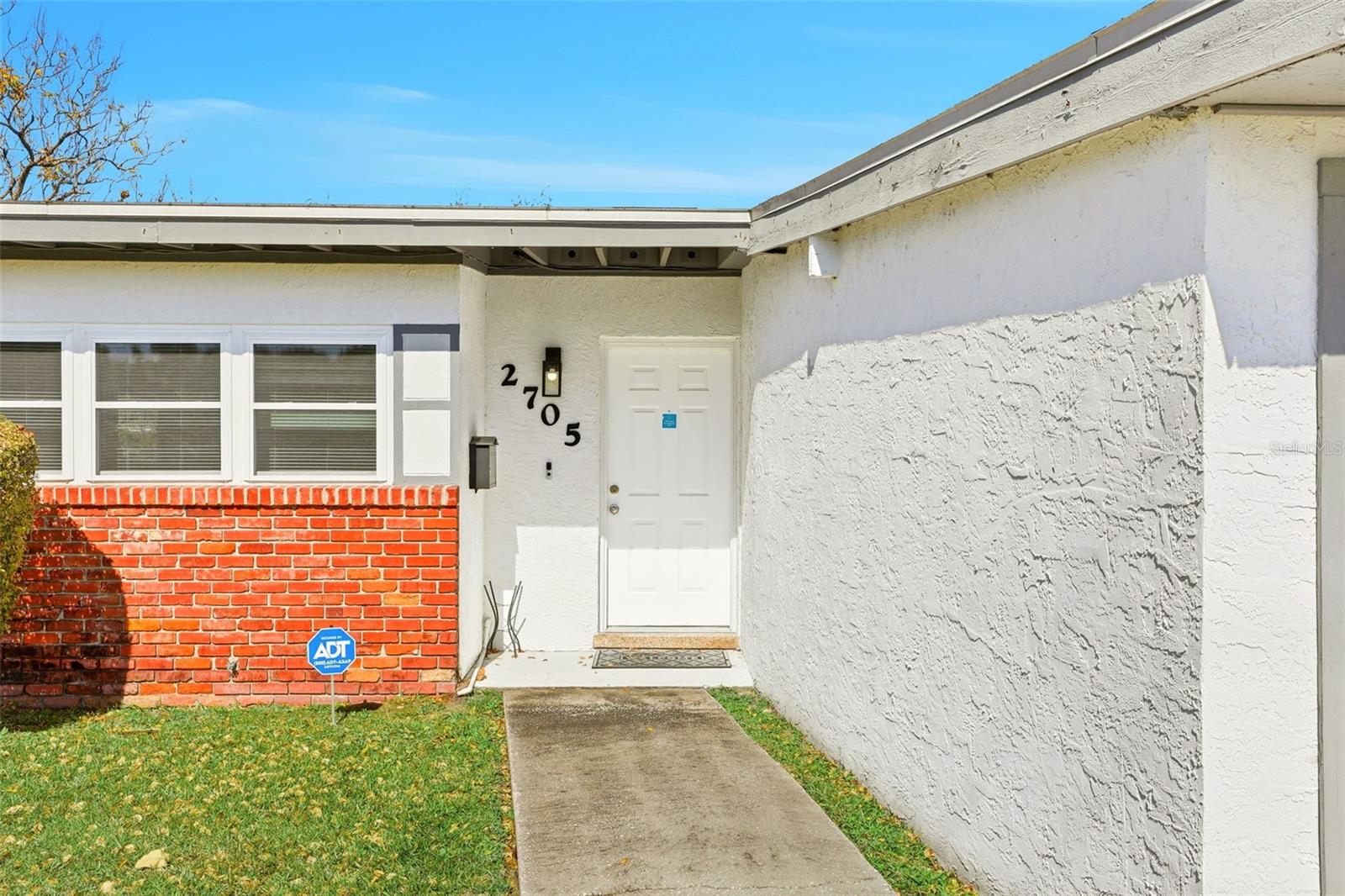 Image 3 of 31 For 2705 Gulfstream Road