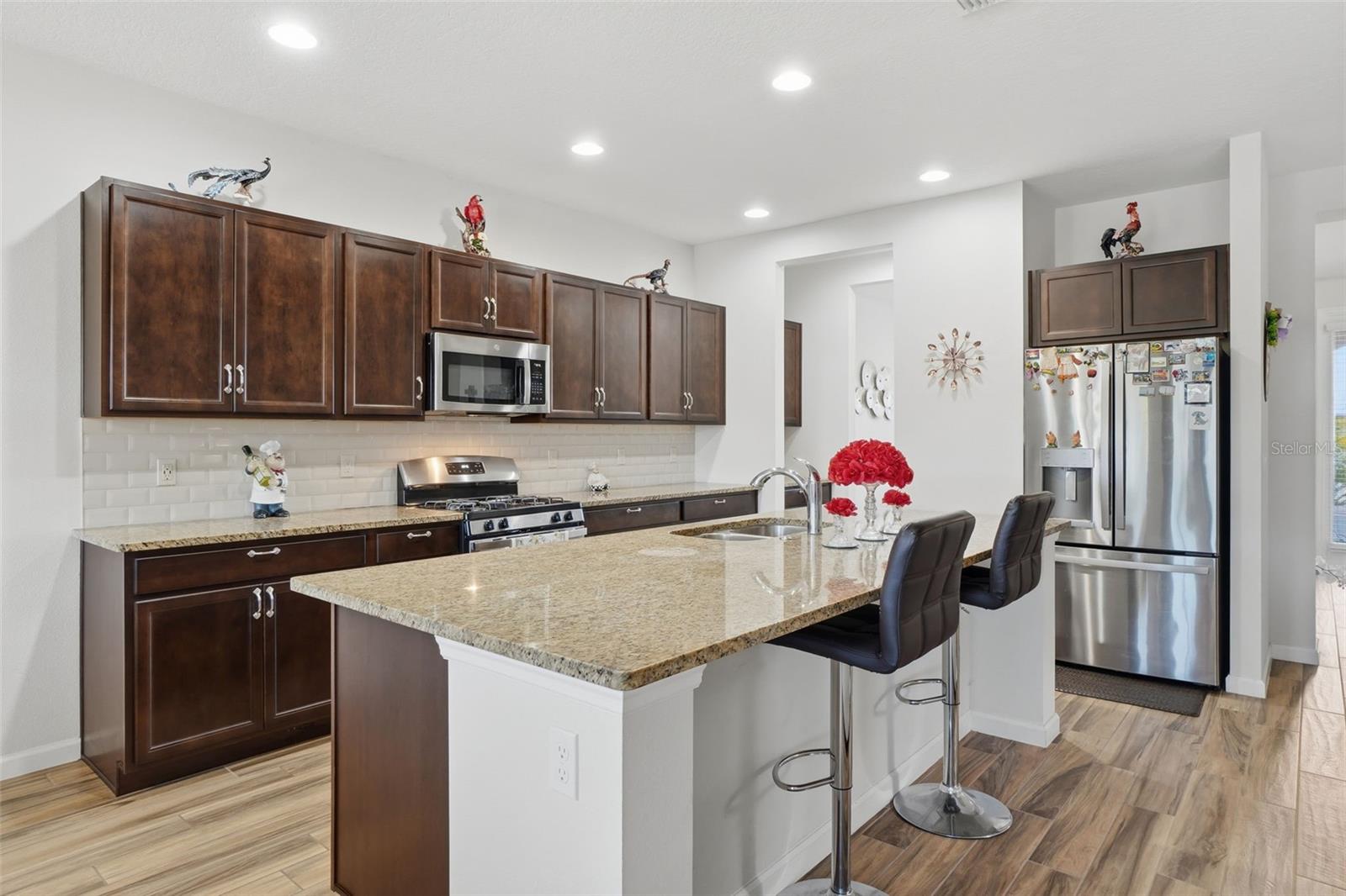 Image 11 of 41 For 1102 Victoria Hills Drive S