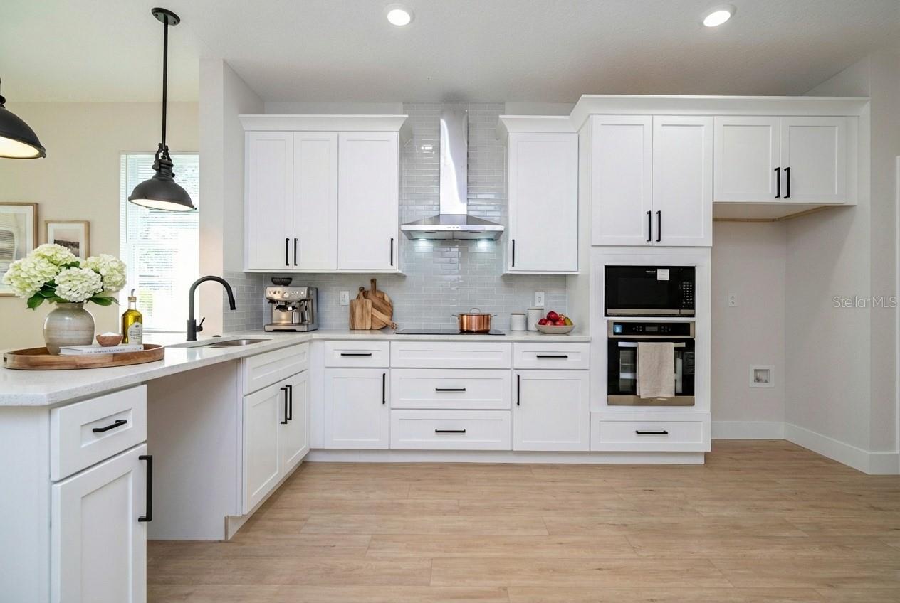 Image 7 of 26 For 427 East 13th Street