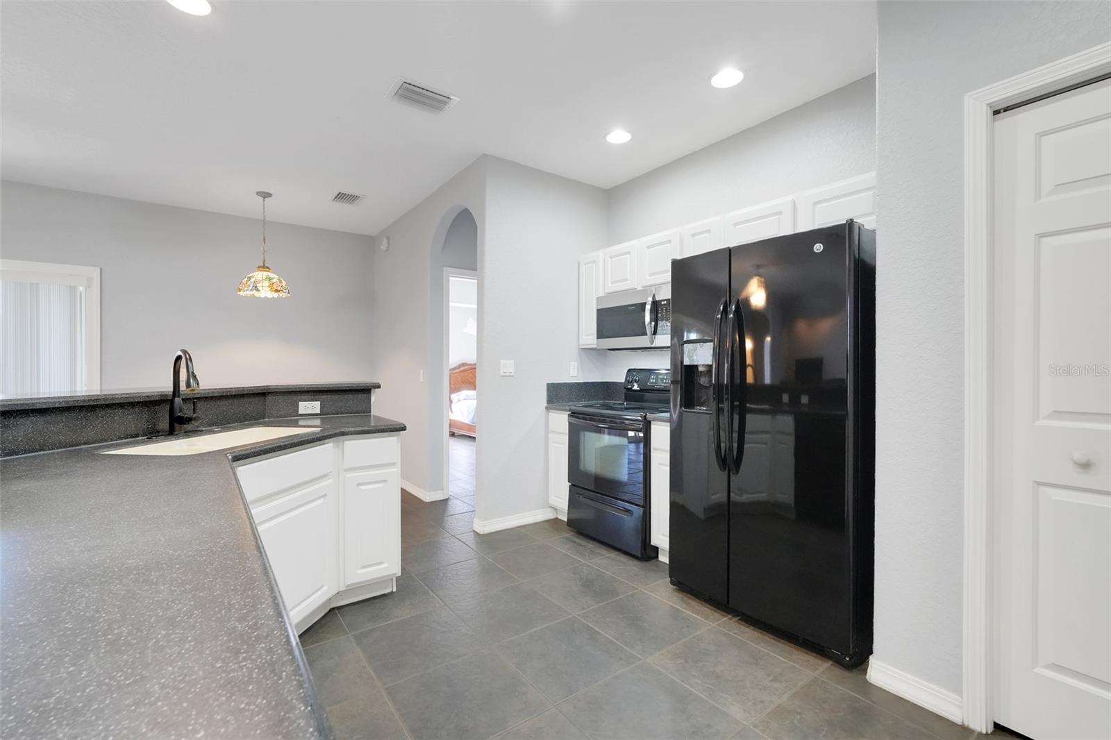 Image 15 of 38 For 2485 Settlers Trail