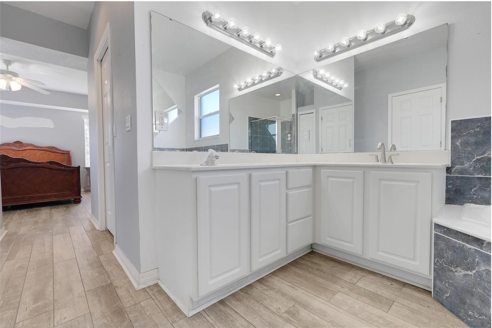 Image 19 of 38 For 2485 Settlers Trail