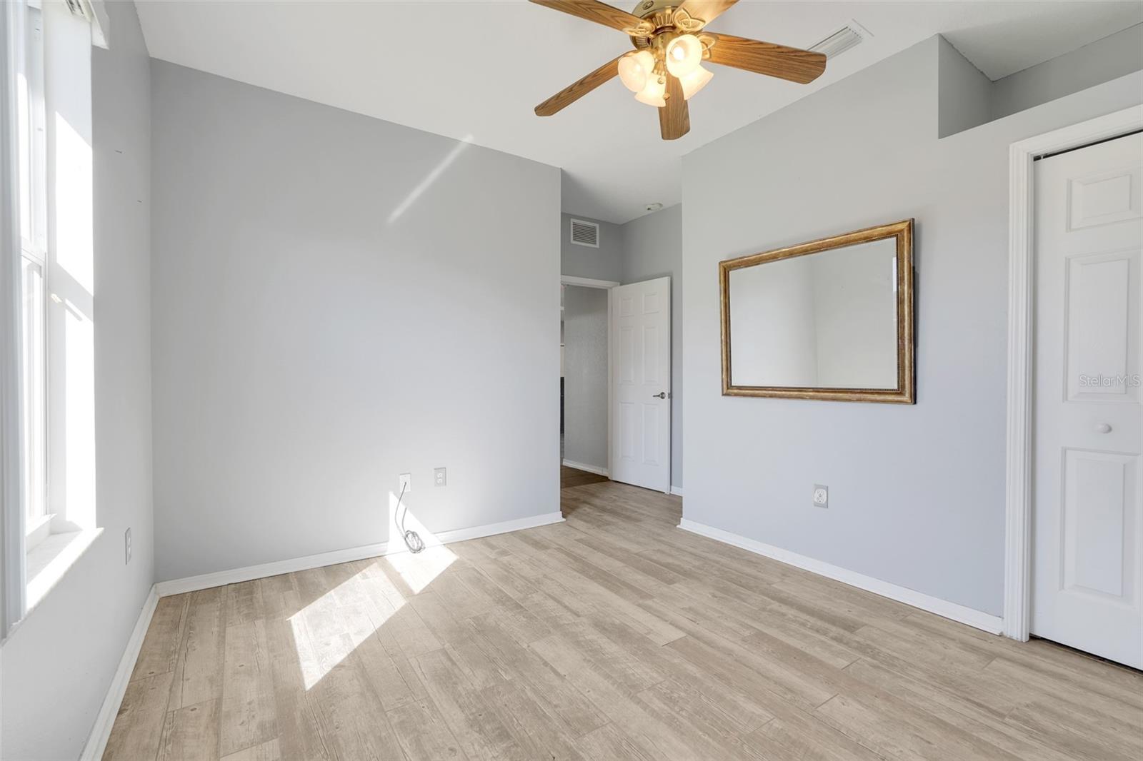 Image 23 of 38 For 2485 Settlers Trail