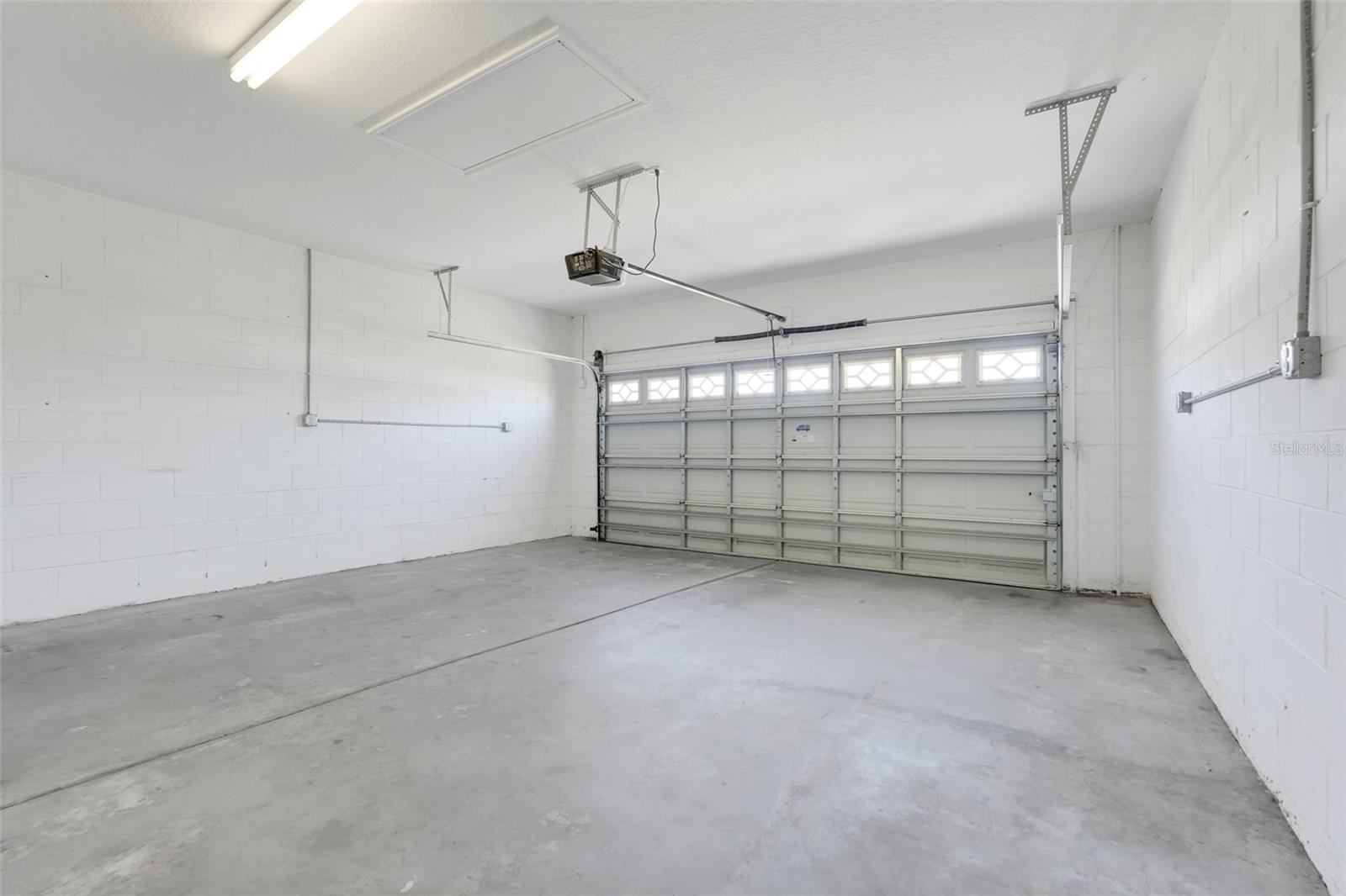 Image 30 of 38 For 2485 Settlers Trail