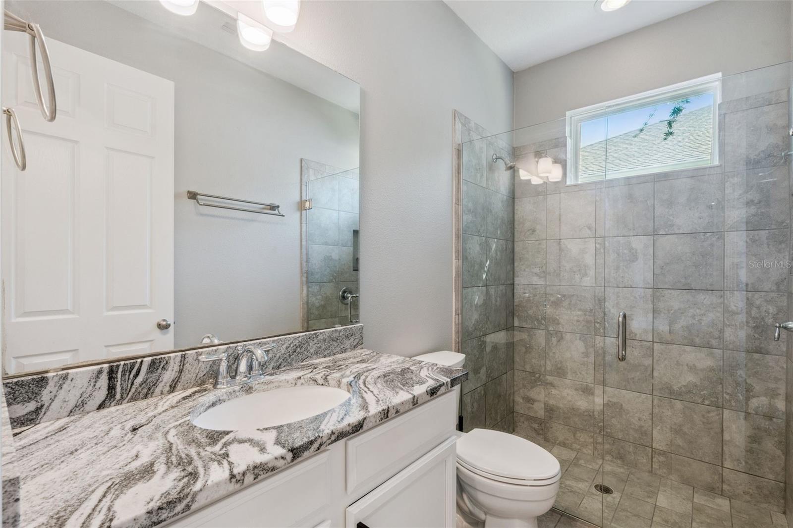 Image 33 of 65 For 220 Lemonleaf Lane