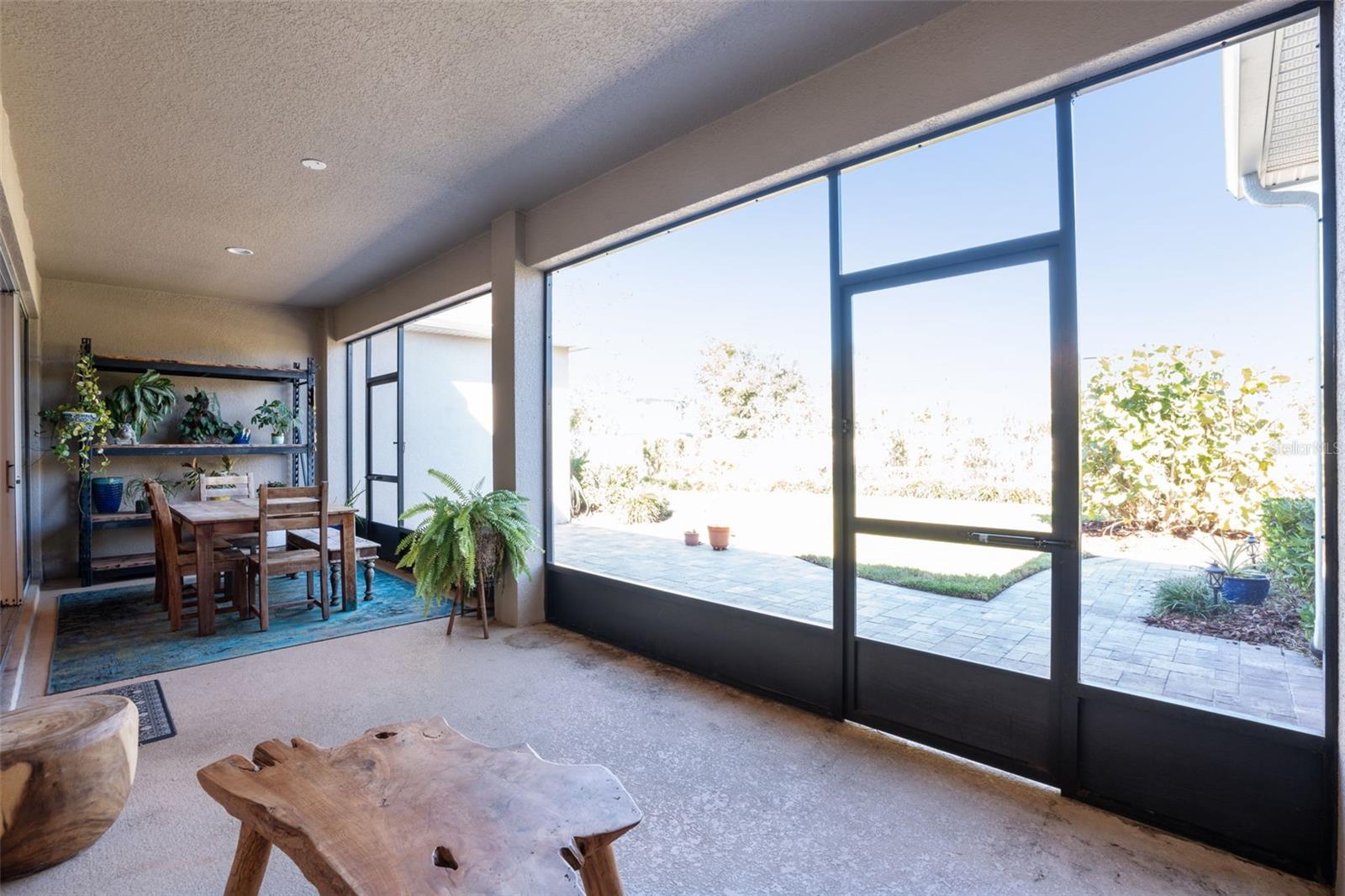 Image 45 of 65 For 220 Lemonleaf Lane