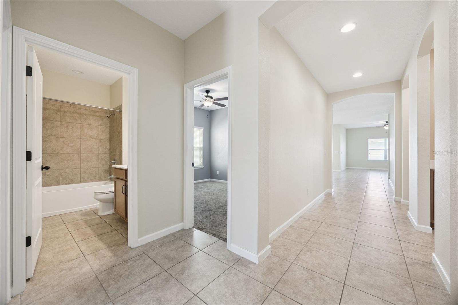 Image 13 of 35 For 4774 Riverwalk Drive