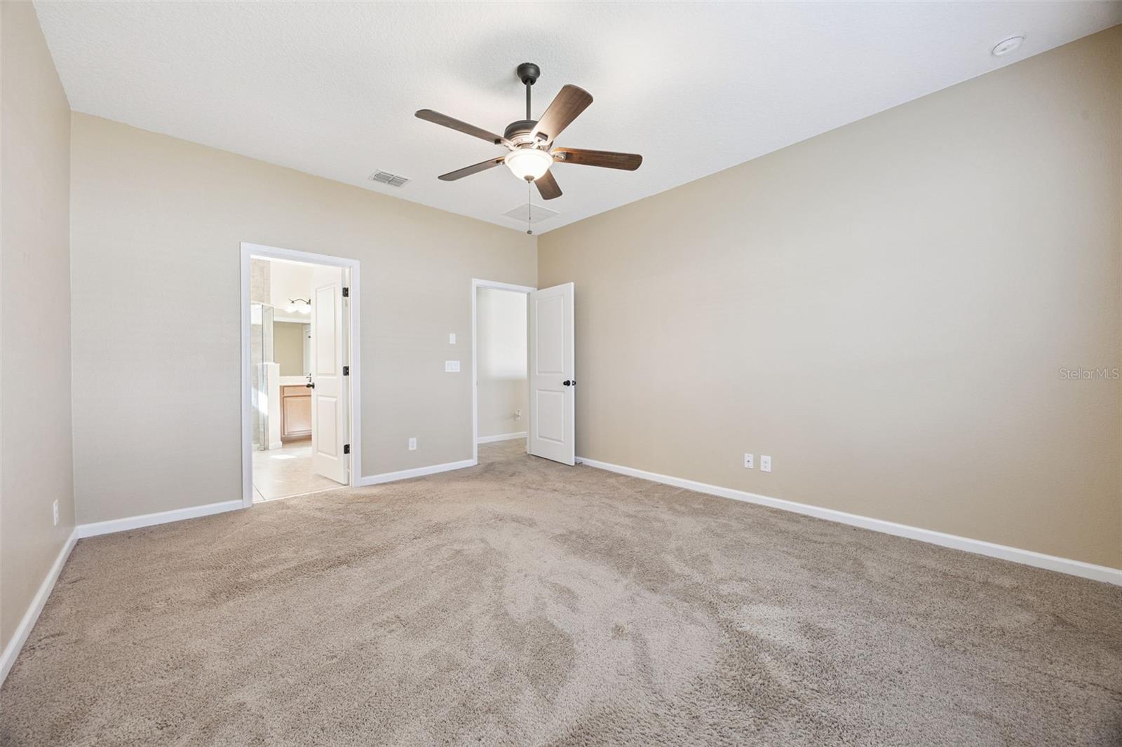 Image 20 of 35 For 4774 Riverwalk Drive