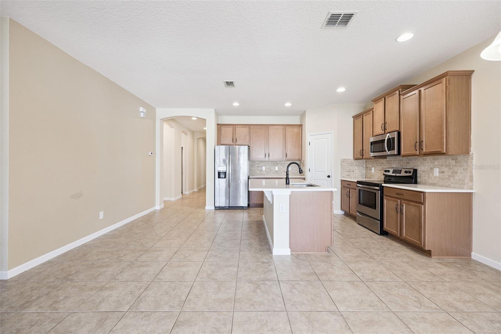 Image 7 of 35 For 4774 Riverwalk Drive