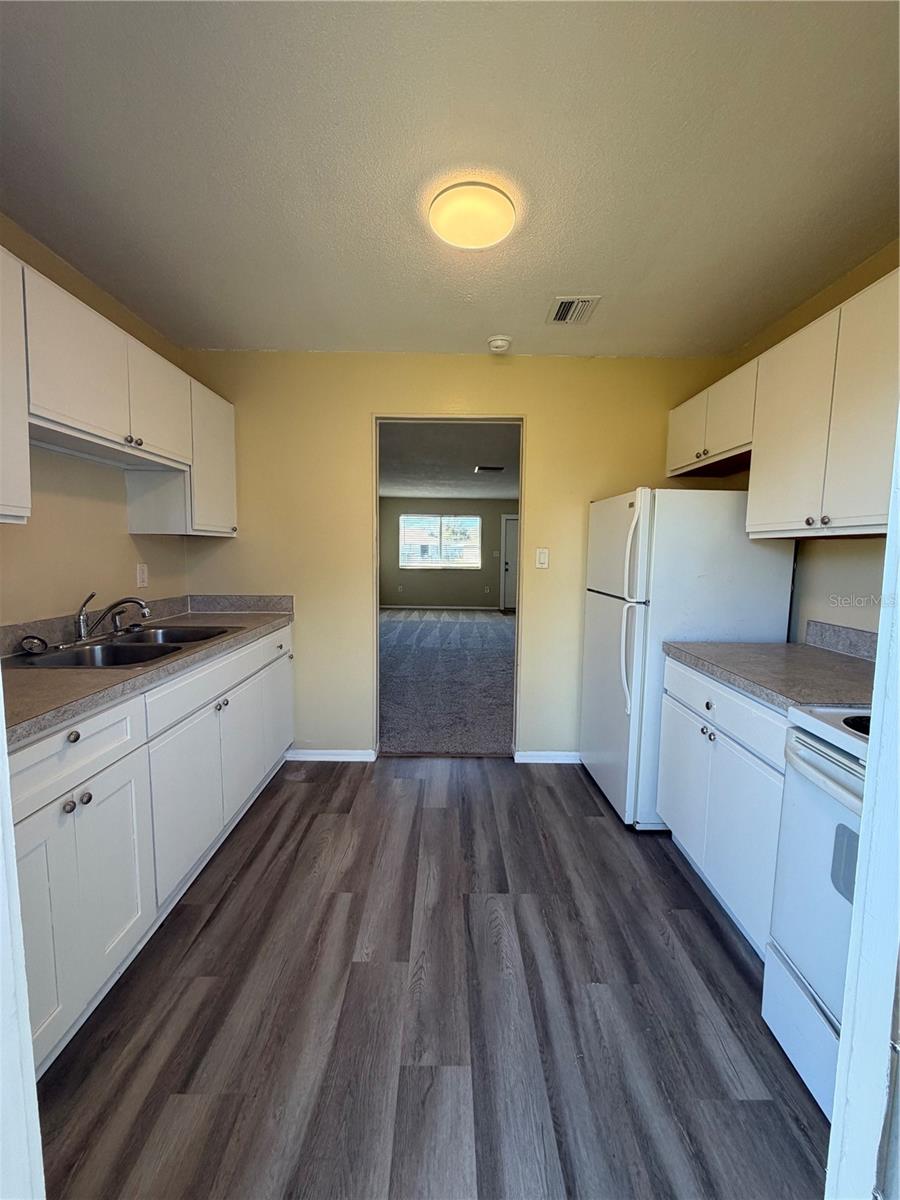 Image 2 of 20 For 2744 Botts Landing Road 1101