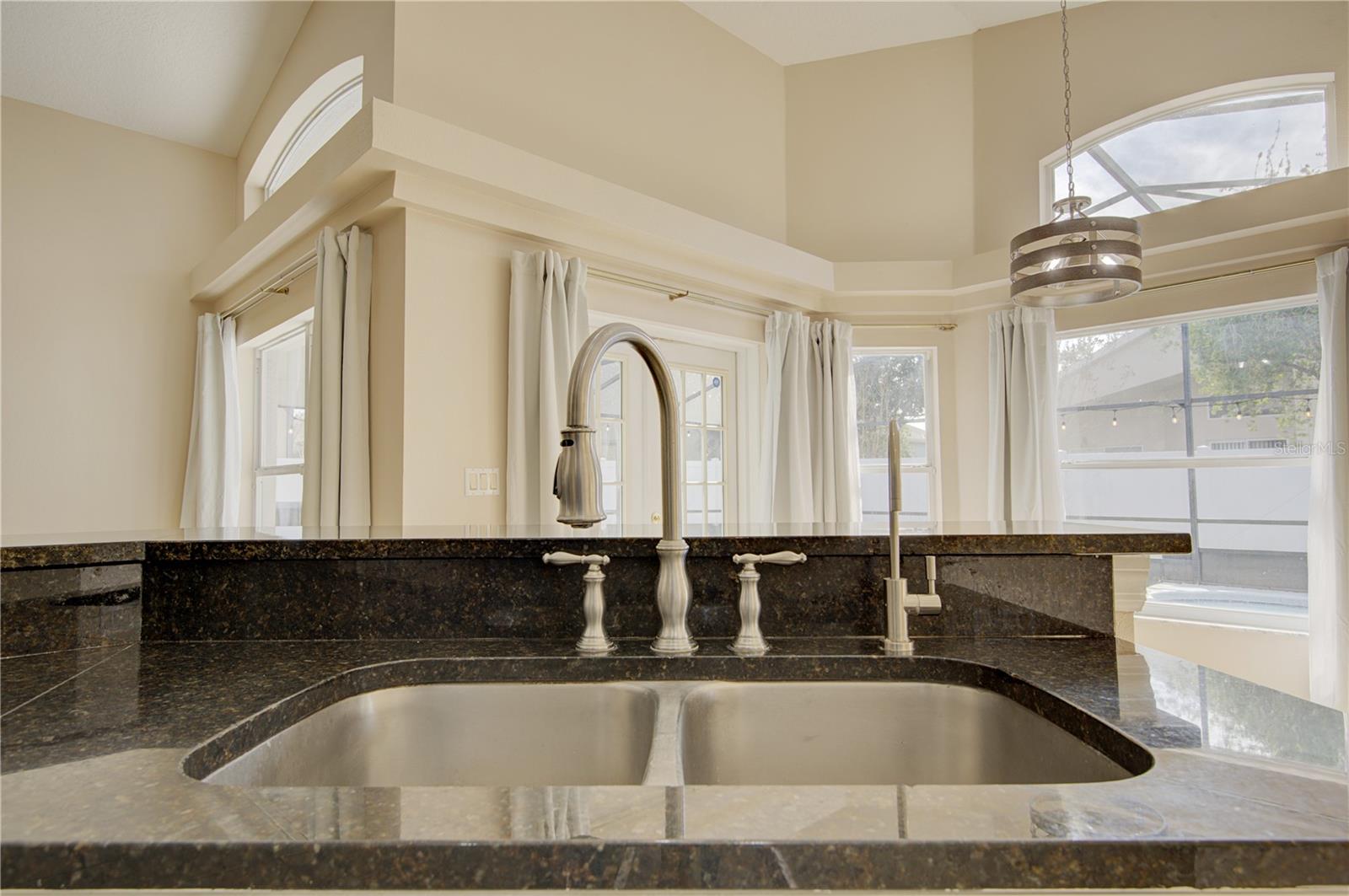 Image 18 of 39 For 1619 River Birch Avenue