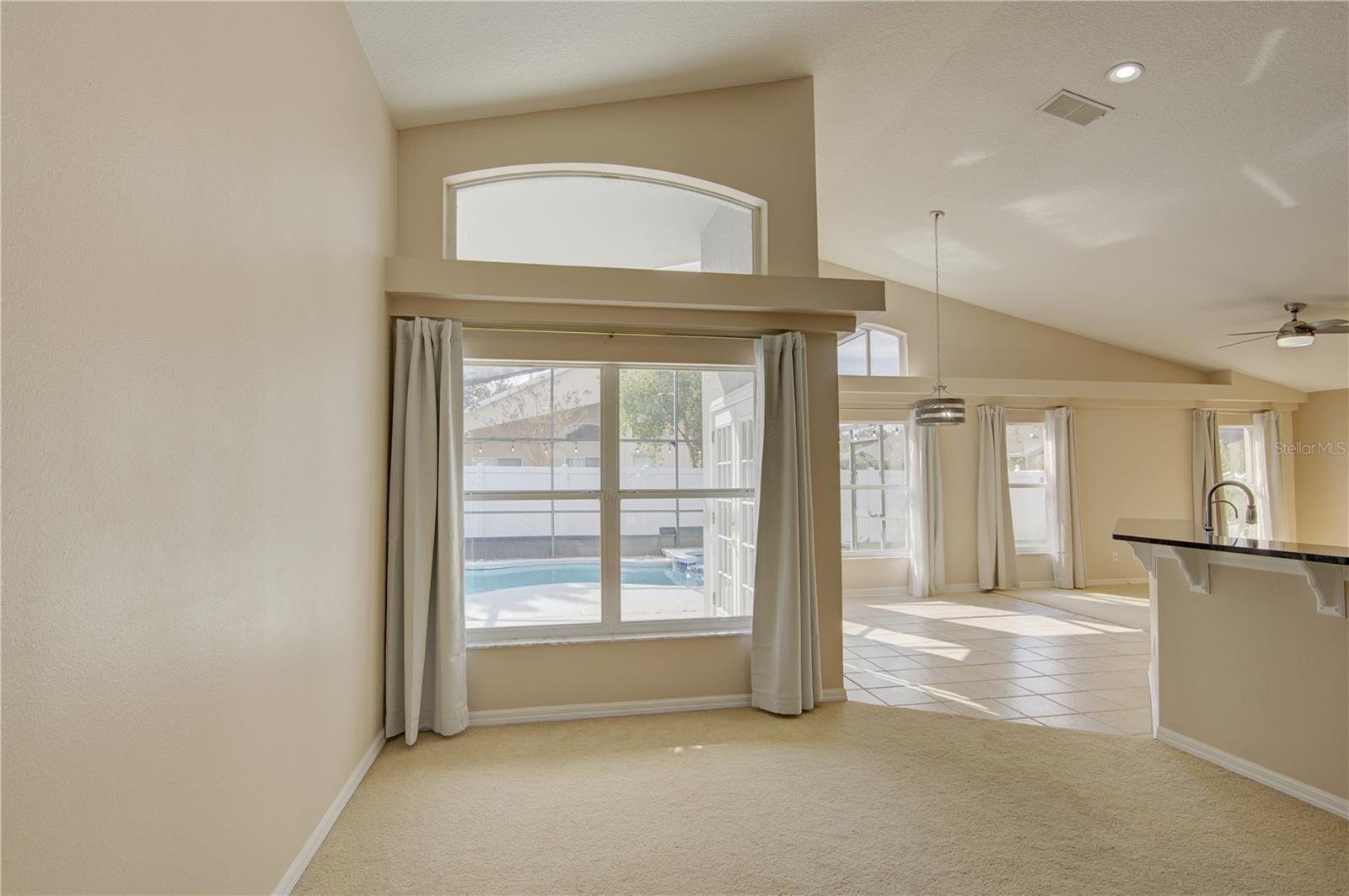 Image 9 of 39 For 1619 River Birch Avenue