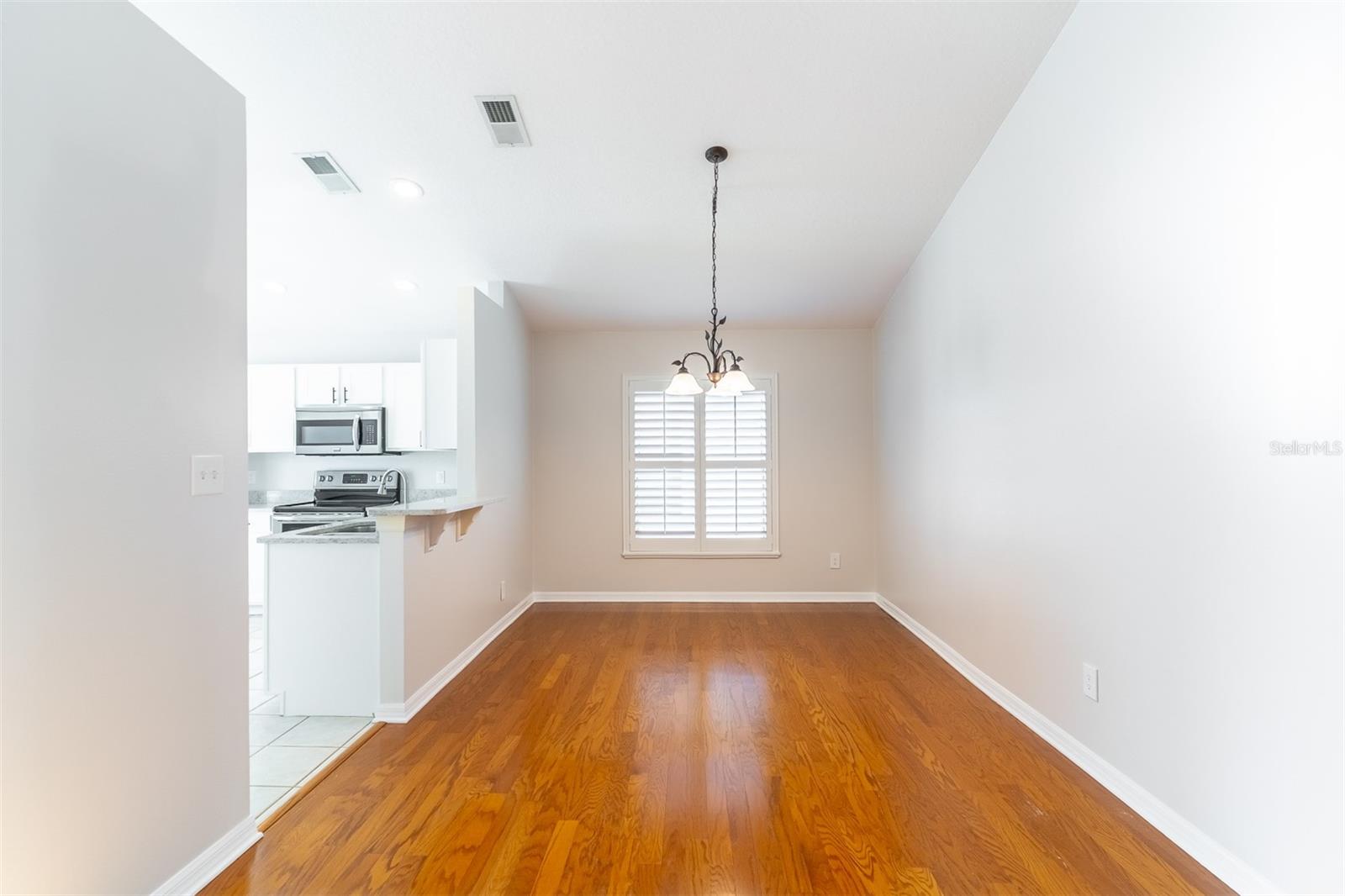 Image 11 of 27 For 256 Churchill Drive