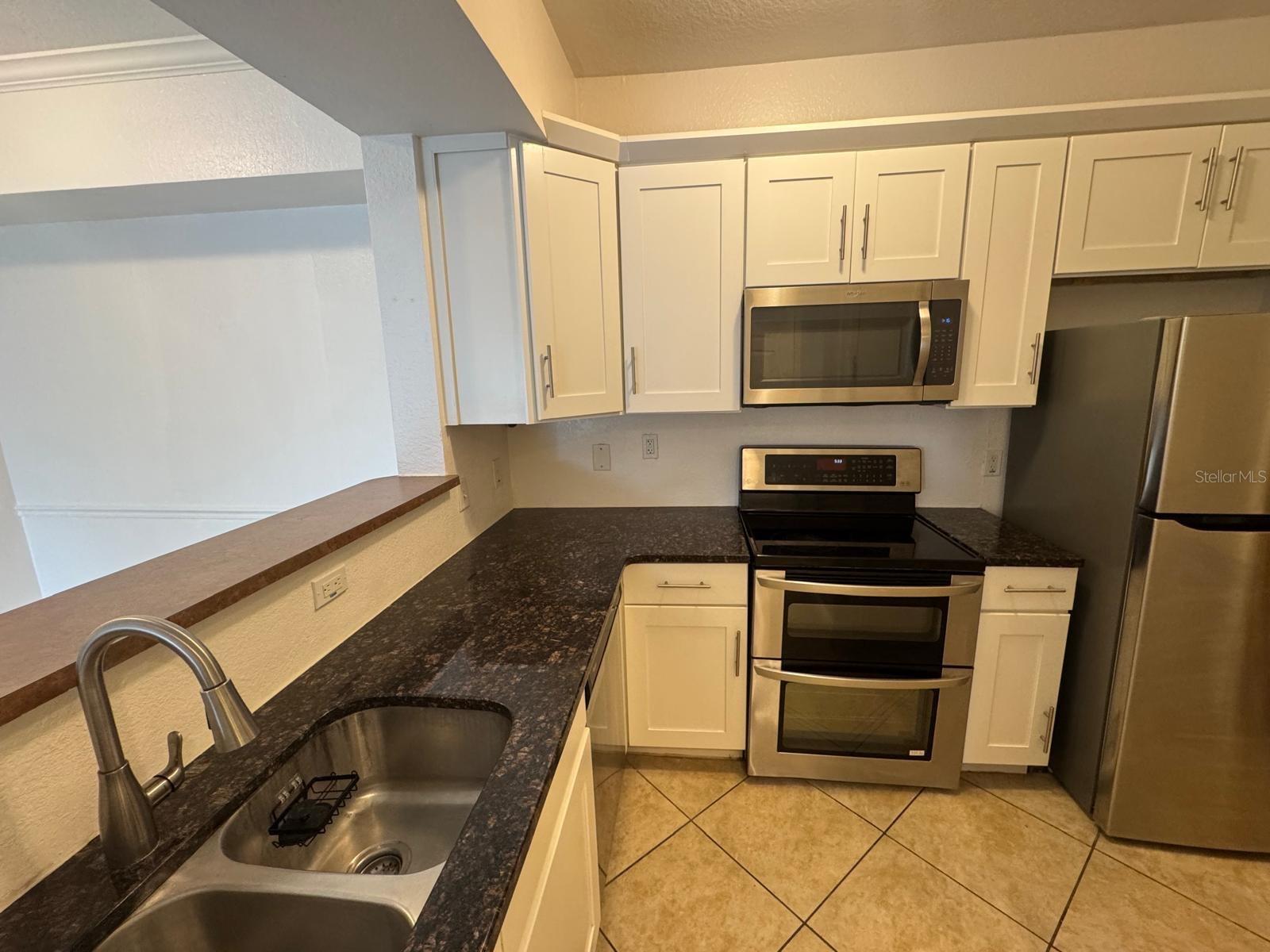 Image 6 of 33 For 5526 P G A Boulevard 4915