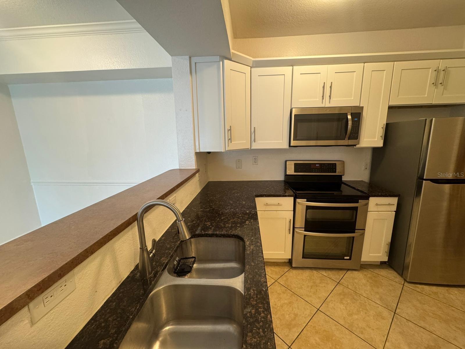 Image 8 of 33 For 5526 P G A Boulevard 4915