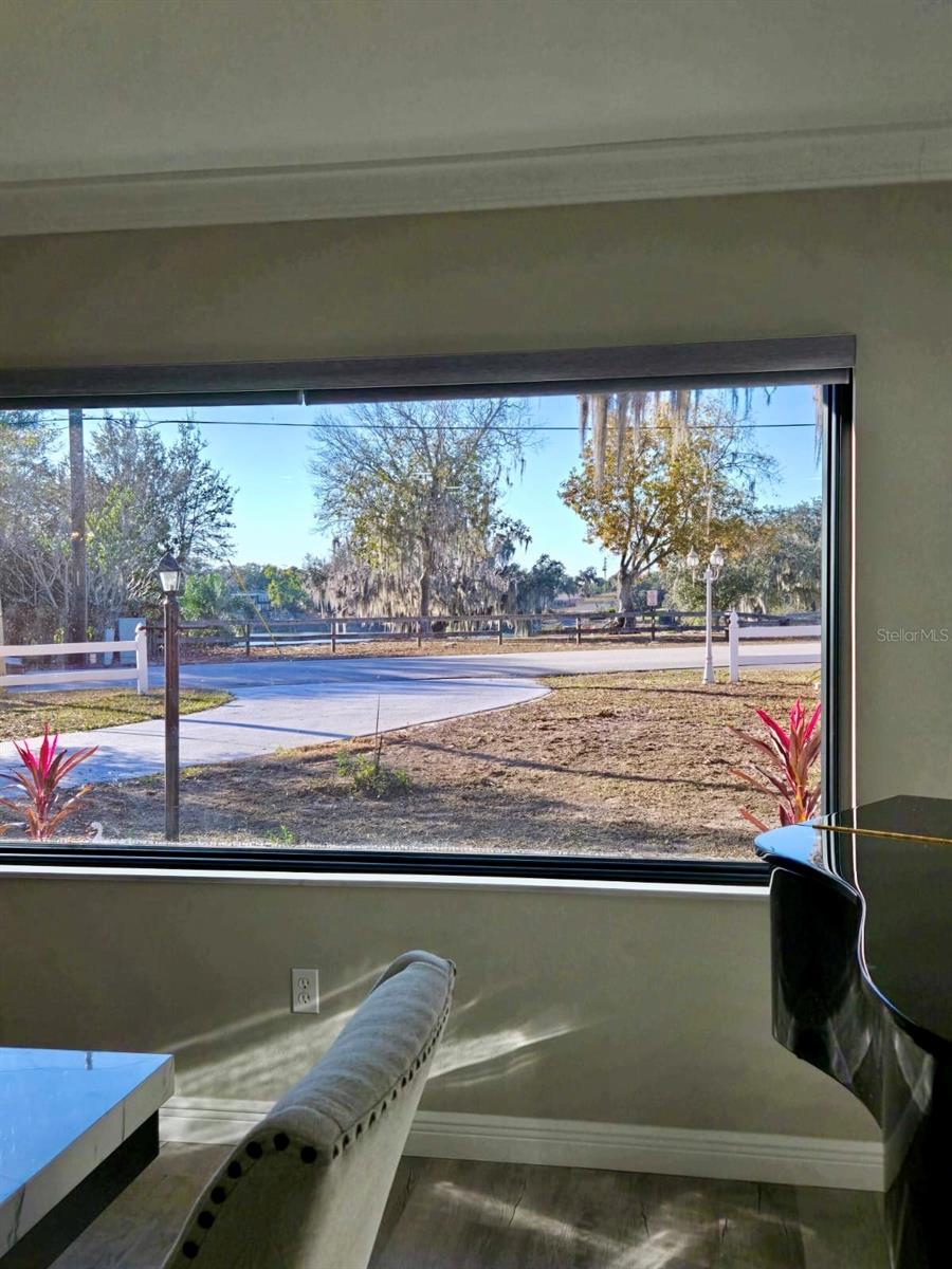 Image 12 of 53 For 630 Lake Blue Drive