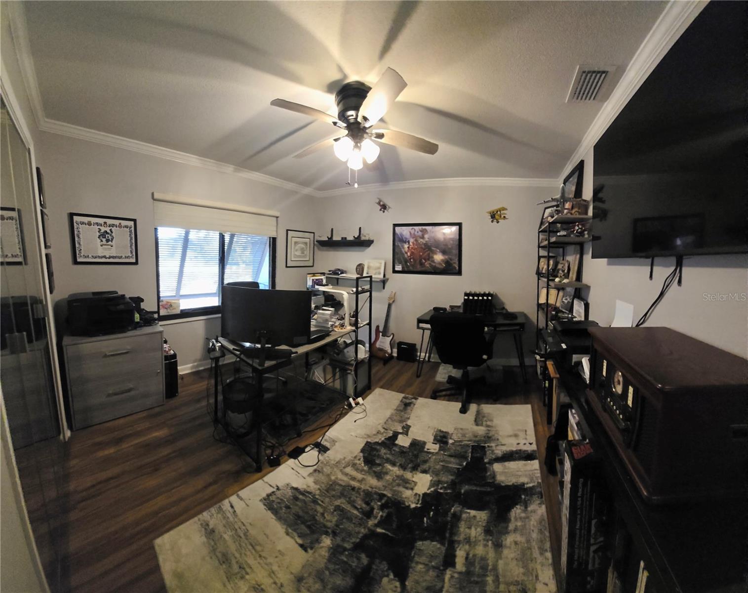 Image 38 of 53 For 630 Lake Blue Drive