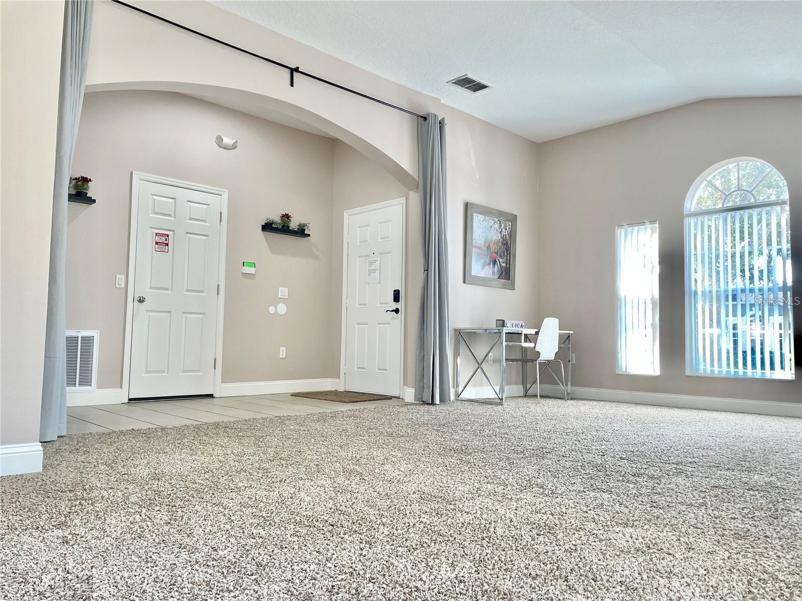 Image 4 of 28 For 124 Lancaster Drive