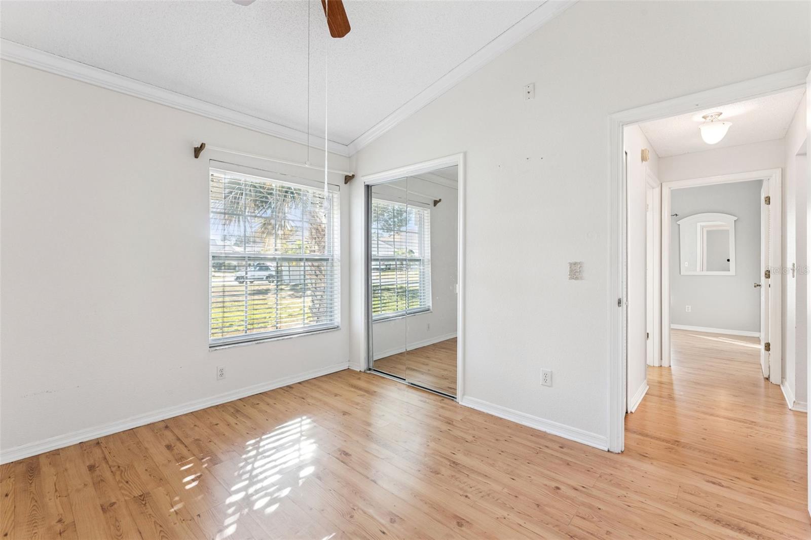 Image 15 of 32 For 11824 Hartfordshire Way