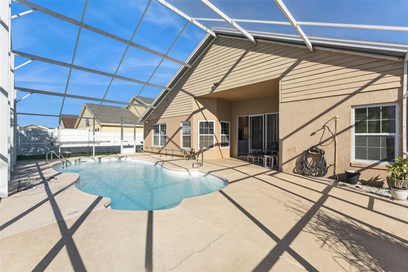 Image 26 of 32 For 11824 Hartfordshire Way